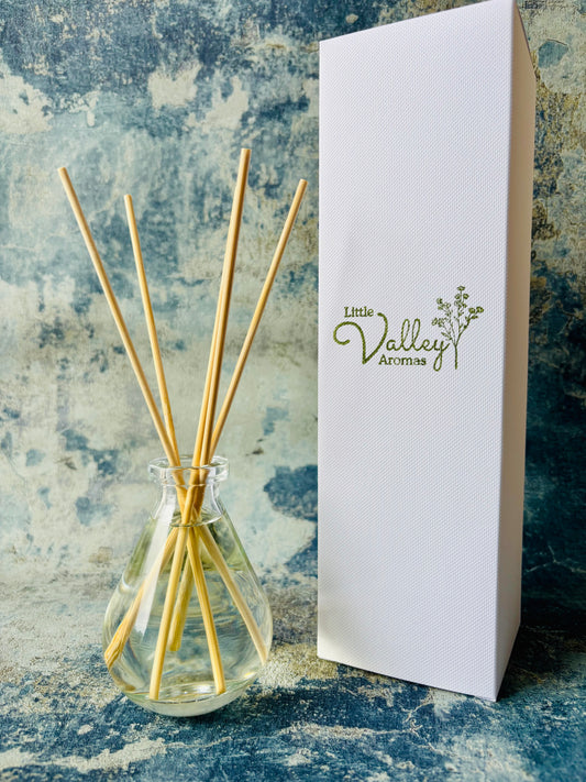 Velvet Rose & Oud reed diffuser